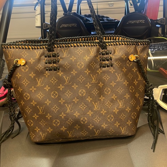 Boho fringe authentic Louis Vuitton monogram neverfull MM - Picture 1 of 8